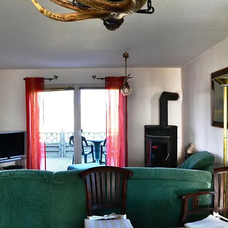 Vakantiehuis Ferienhaus Mit Kamin Und Terrasse Serrahn