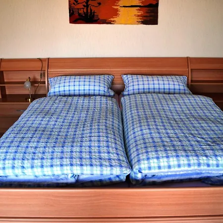 Vakantiehuis Ferienhaus Mit Kamin Und Terrasse