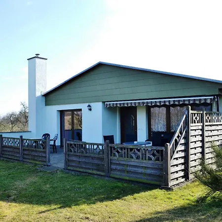 Ferienhaus Mit Kamin Und Terrasse Vakantiehuis *