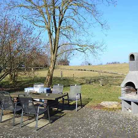 Vakantiehuis Ferienhaus Mit Kamin Und Terrasse